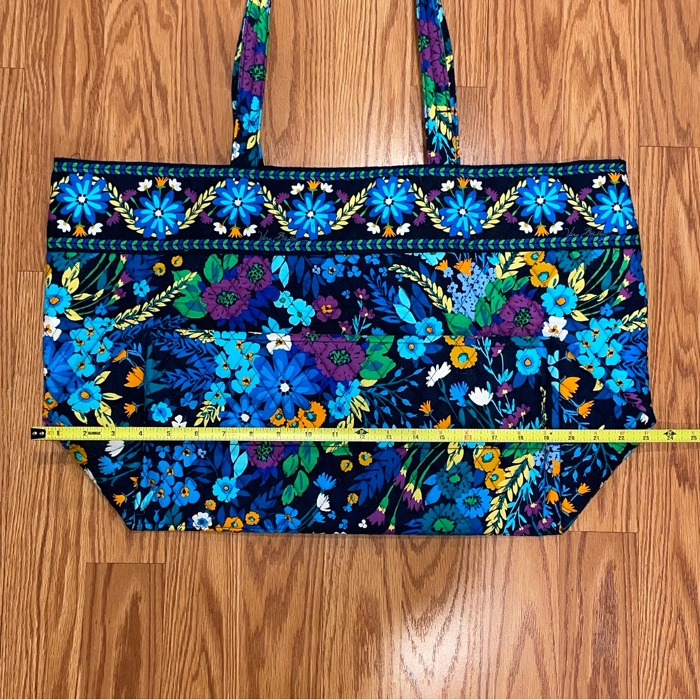 Large Vera Bradley Blue Colorful Floral Paisley Tote Bag - Picture 10 of 12